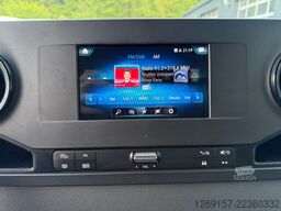 MERCEDES-BENZ Sprinter 319 CDI V6 Kasten 3,5t RWD L3H2