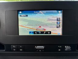 MERCEDES-BENZ Sprinter 319 CDI V6 Kasten 3,5t RWD L3H2