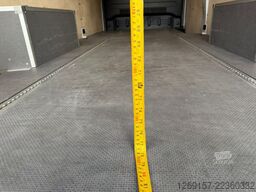 MERCEDES-BENZ Sprinter 319 CDI V6 Kasten 3,5t RWD L3H2