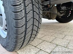 MERCEDES-BENZ Sprinter 317CDI Pritsche DoKa RWD *AHK 3500 KG*
