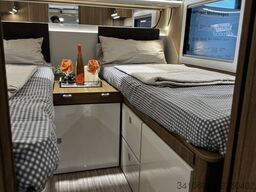 MOBILVETTA K-Yacht 86 Tekno Line Navi RFK Combi Diesel Elek
