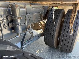 GINAF X 4241 S 8X4 EURO 5 MANUAL GEARBOX 460 HP ONLY 1