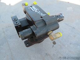 Nachi PCR-1B-05A-5P-8436B komatsu pc20