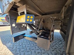 MERCEDES-BENZ Atego 1224 / Euro: 6E | Aluklappen | Ladebordwa