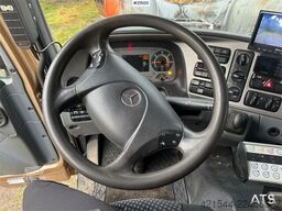 Mercedes-Benz Actros 2848 4x4+2 snow rigged hook truck. WATCH VI