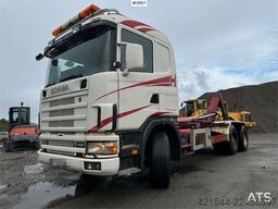 Scania R164 6x4 Hook truck.