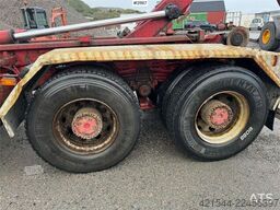 Scania R164 6x4 Hook truck.