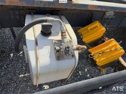 Scania R480 6x2 hook truck w/ crane hydraulics and replac