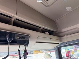 Scania R480 6x2 hook truck w/ crane hydraulics and replac