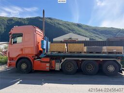 Scania R480 hook truck