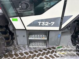 Liebherr T32-7 inkl. Schaufel + Gabel