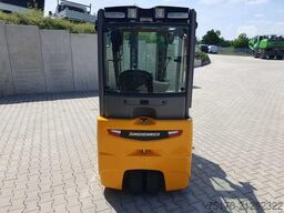 Jungheinrich EFG 215 / Triplex: 4.25m! / SS / nur 1.368h!