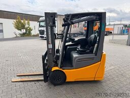 Jungheinrich EFG 215 / Triplex: 4.25m! / SS / 4.168h / 2024