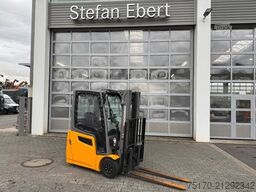 Jungheinrich EFG 215 / Triplex: 4.25m! / SS / nur 2.819h!