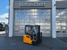 Jungheinrich EFG 215 / Triplex: 4.25m! / SS / nur 2.865h!