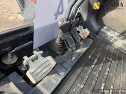 KUBOTA KX61-3/SW/Planierschild/3981h/2x Löffel