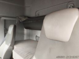 RENAULT Premium 460.19T