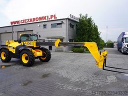 JCB 535-95 / 3.5 T / range 9.5 m / joystick