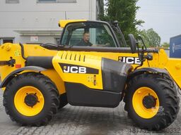 JCB 535-95 / 3.5 T / range 9.5 m / joystick