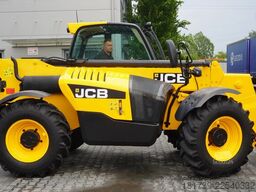 JCB 535-95 / 3.5 T / range 9.5 m / joystick
