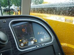 JCB 535-95 / 3.5 T / range 9.5 m / joystick