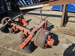 SMB TRAILER AXLE SINGLE TIRE DRUM