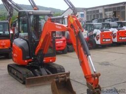 Kubota U27-4