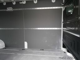 MAN TGE 3.180 L4H3 / Automatic / Kamera