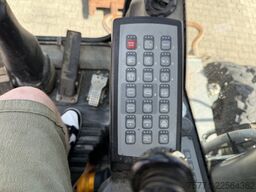 Liebherr A 920 LITRONIC KOPARKA KOŁOWA