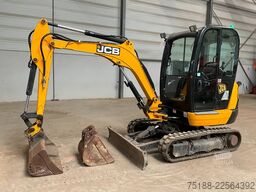 JCB 8026