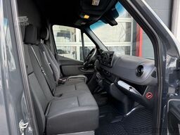 MERCEDES-BENZ Sprinter 316 CDI Klima 7MBUX 4,3m Koffer LBW