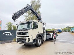VOLVO FMX 370 6x2 lift/lenk Abrollkipper KRAN 13m FUNK