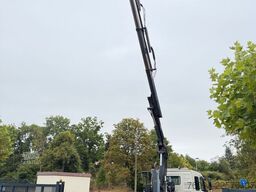VOLVO FMX 370 6x2 lift/lenk Abrollkipper KRAN 13m FUNK