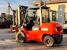 Toyota 42-4FD40 / DIESEL / 4500KG / DUPLEX / FO