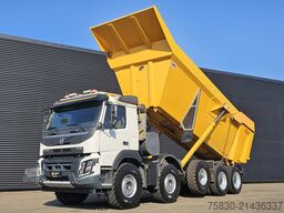 Volvo FMX 460 10x4 / 30m3 TIPPER / MINING