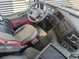 Volvo FMX 460 10x4 / 30m3 TIPPER / MINING