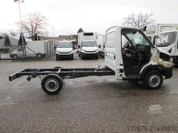 IVECO 35s13 *Euro 5*Ohne Motor und Getriebe*