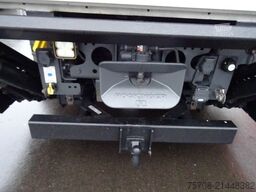 MERCEDES-BENZ 2533 Antos*7,3m Schwenkwand*LBW*Lift/Lenk*2x AHK