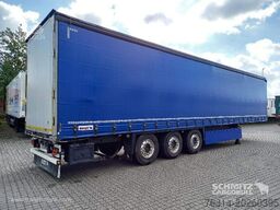 Schmitz Cargobull Curtainsider Standard Getränke