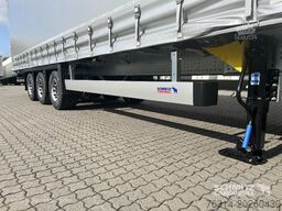 Schmitz Cargobull Curtainsider Mega Getränke