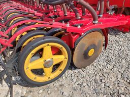 Väderstad Spirit ST600C mit Biodrill 360