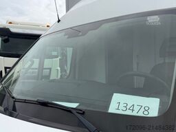 IVECO Daily 70c18 HiMatic Luft, Euro6, Lbw. Koffer