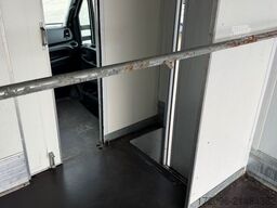 IVECO Daily 70c18 HiMatic Luft, Euro6, Lbw. Koffer