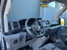 VOLKSWAGEN CRAFTER 9 SITZER KLIMAA. NAVI 177 PS 1.HAND