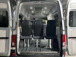 VOLKSWAGEN CRAFTER 9 SITZER KLIMAA. NAVI 177 PS 1.HAND