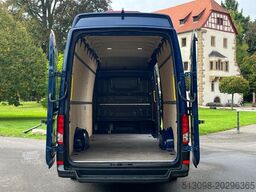 VOLKSWAGEN CRAFTER MAXI LANG EXTRA HOCH ACC NAVI SPURHALTE.