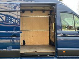 VOLKSWAGEN CRAFTER MAXI LANG EXTRA HOCH ACC NAVI SPURHALTE.