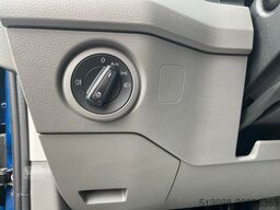 VOLKSWAGEN CRAFTER MAXI LANG EXTRA HOCH ACC NAVI SPURHALTE.