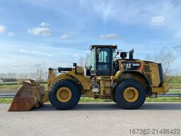 Caterpillar 966M