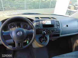 VOLKSWAGEN T5 TRANSPORTER 2.0 TDI 3Sitzer -2x Schiebetür-